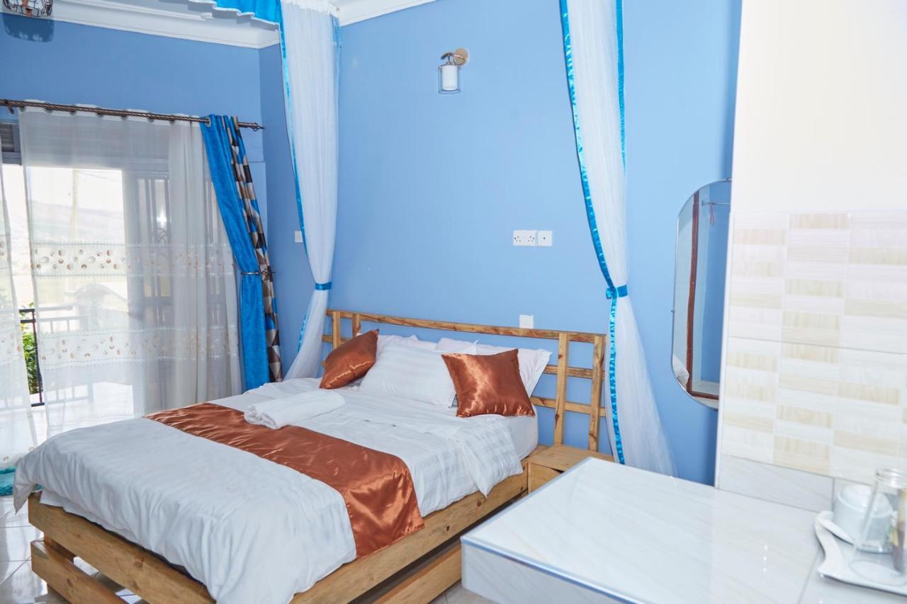 Westway Luxury Suites Mbarara Exteriér fotografie