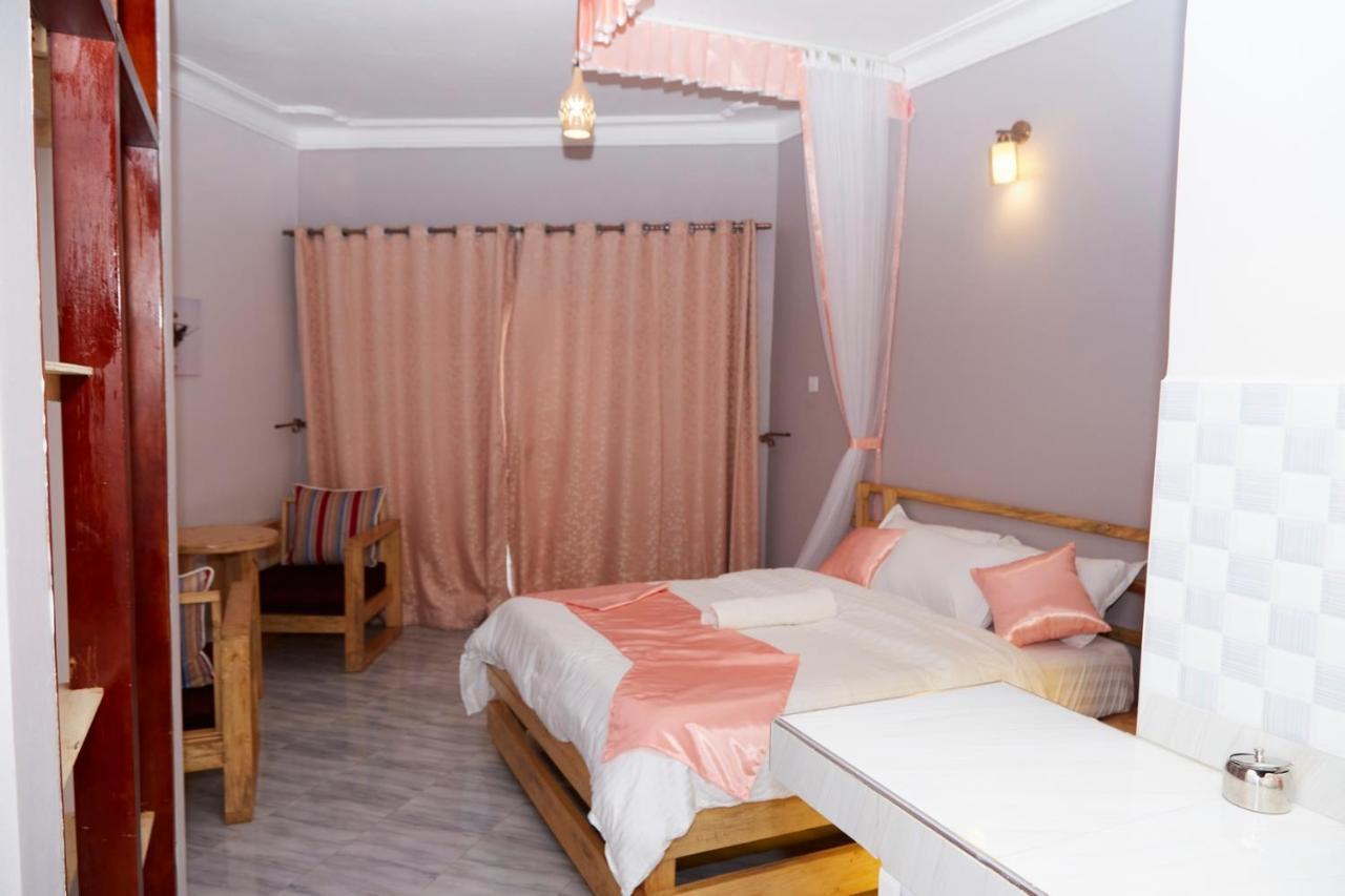 Westway Luxury Suites Mbarara Exteriér fotografie